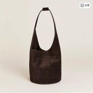 Reformation Medium Silvana Bucket Bag – Boss Suede (Like New)